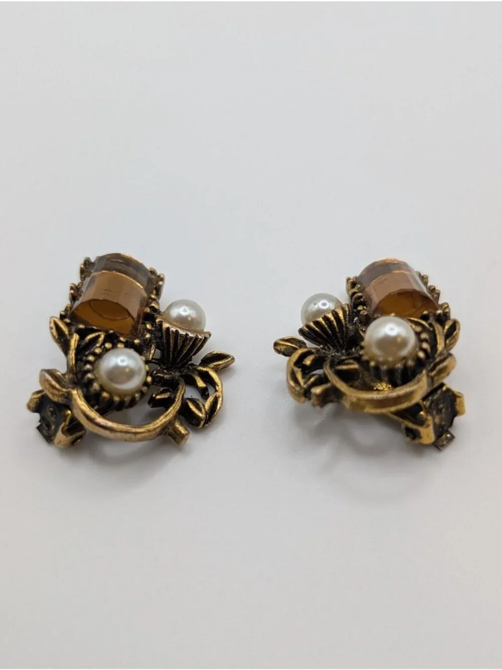 Vintage Gold-tone Clip-on Statement Earrings Amber Glass Floral Filigree Costume